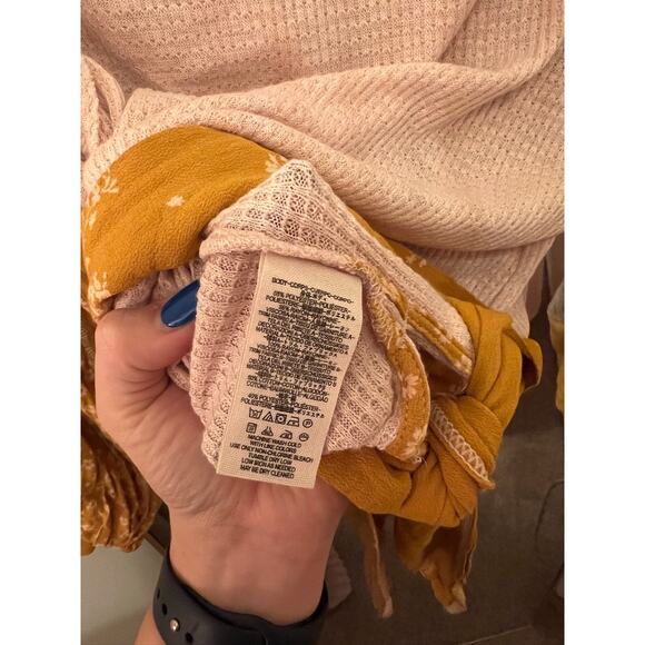 Free People Auxton Floral Thermal Wrap Top in Light Pink and Mustard Size Medium - Picture 8 of 8